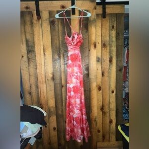 NWOT floral maxi dress